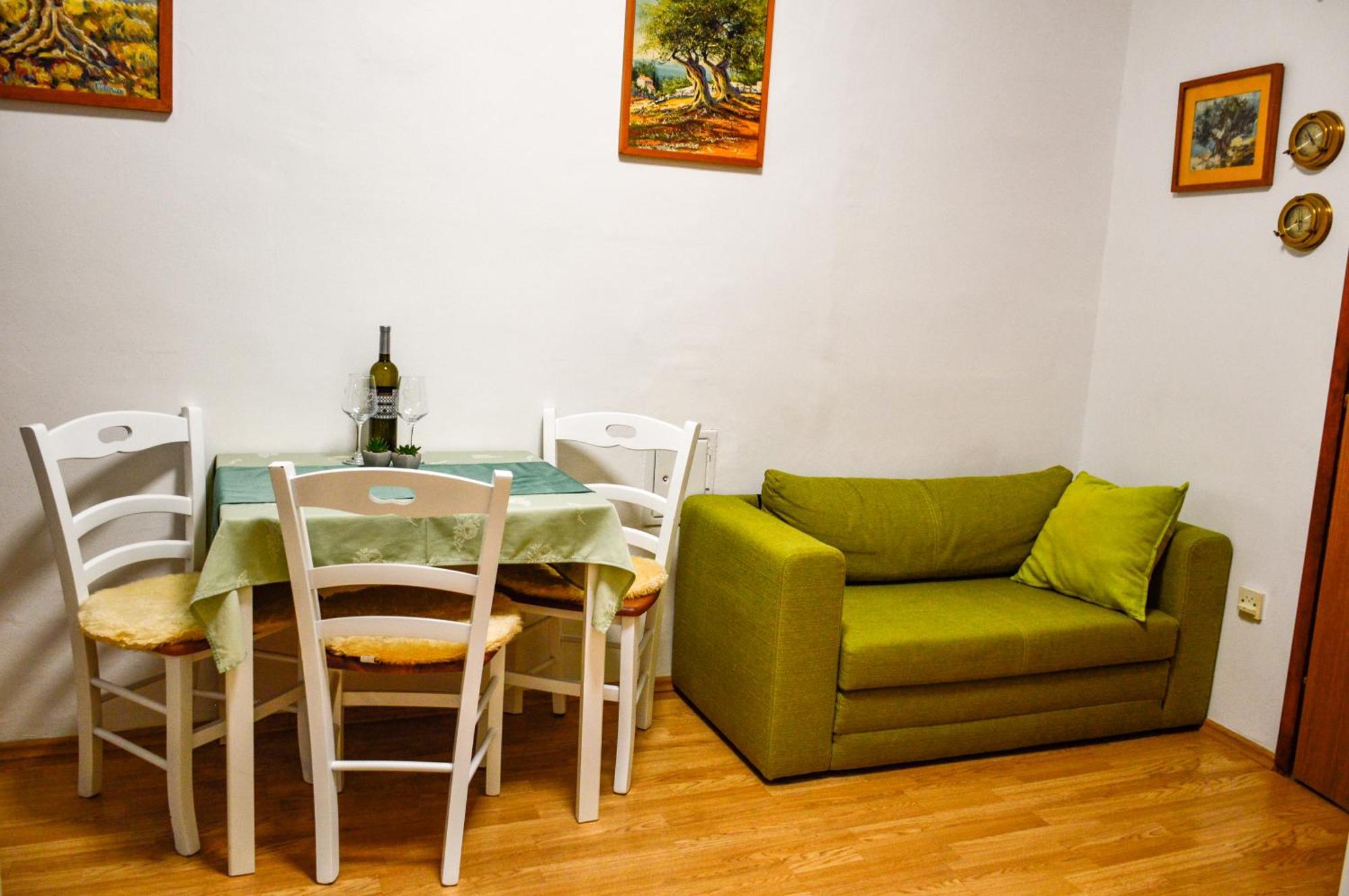 Charming Marine Style Apartment Cres Eksteriør bilde